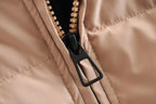 Jaqueta Puffer GoldLess™ com Gola Alta e Caimento Soltinho / A Mais Quentinha e Estilosa para você Arrasar no Inverno!
