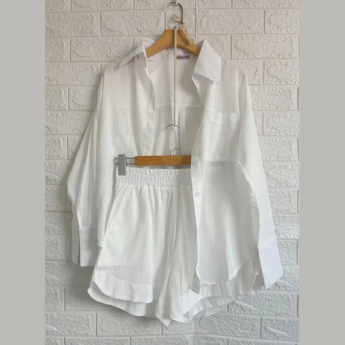Conjunto Feminino Brisa - Camisa e Shorts de Linho (ÚLTIMAS UNIDADES)